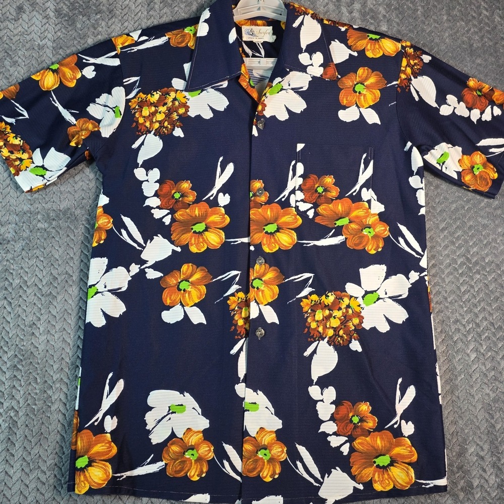 Vintage 1970s Surfer Hawaiian Shirt Men Large Navy Floral Metal Buttons